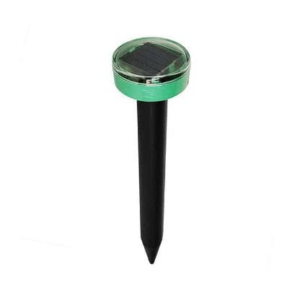 Respingător solar de dăunători