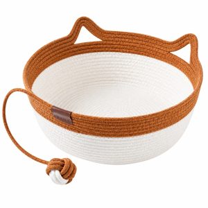 Un cușet confortabil din tricot pentru animalele de companie